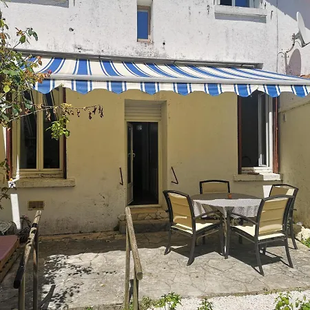 Charmante Maison Charentaise Des Annees 30 Holiday home Angouleme